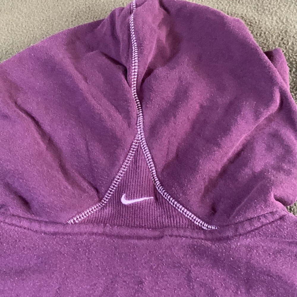 Nike purple, long sleeve, hooded sweatshirt.  Zip up. Front pockets.  Size large - Picture 9 of 9